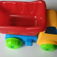 Камионче - детска играчка, снимка 7 - Коли, камиони, мотори, писти - 29010408