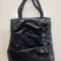 Дамска чанта в сиво и черно, снимка 1 - Чанти - 36994707