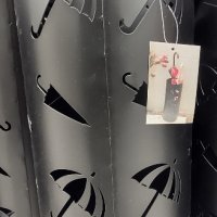 Черна метална стойка за чадъри, снимка 1 - Декорация за дома - 43929717