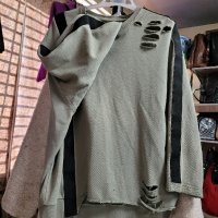 масленозелена блуза,накъсана,асиметрична овързайз, снимка 1 - Блузи с дълъг ръкав и пуловери - 43924764