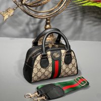 Дамска чанта Gucci, снимка 4 - Чанти - 43881855