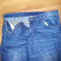 Дамски дънкови панталони, снимка 2 - Панталони - 38502679