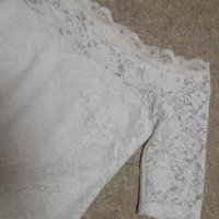 Дантелена бяла блуза с къс дантелен ръкав и отворени рамене , снимка 3 - Тениски - 40515007