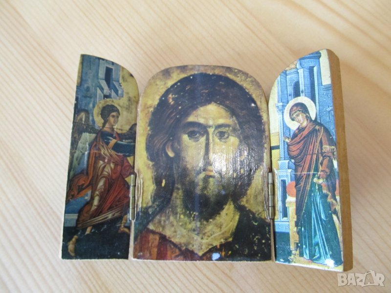 Старинен малък триптих на Исус Христос - за да ви пази и закриля , снимка 1
