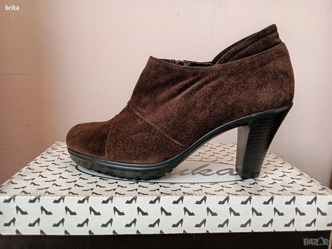 Нови!Кафяви Боти Ест Велур, снимка 1
