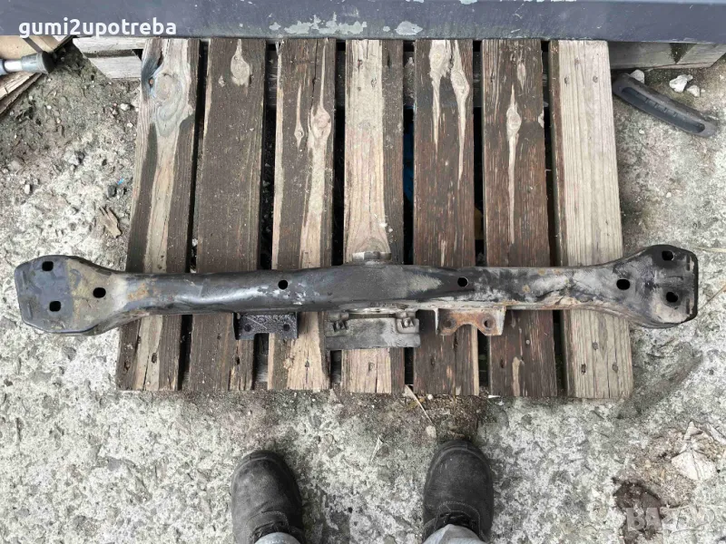 Греда под Раздатъчна Кутия Porsche Cayenne 4,8I/385ps/2008, снимка 1