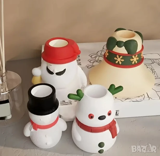 Молдове снежен човек, камбанка и елен за свещници , снимка 1