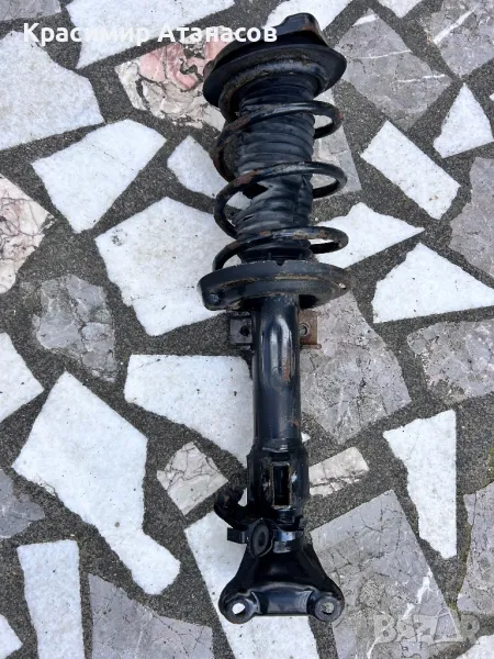 Амортисьор с пружина преден ляв  за Мерцедес Ц-класа W204. 2007-2014г, снимка 1