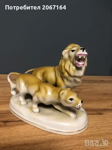 Стара българска порцеланова фигура, снимка 1