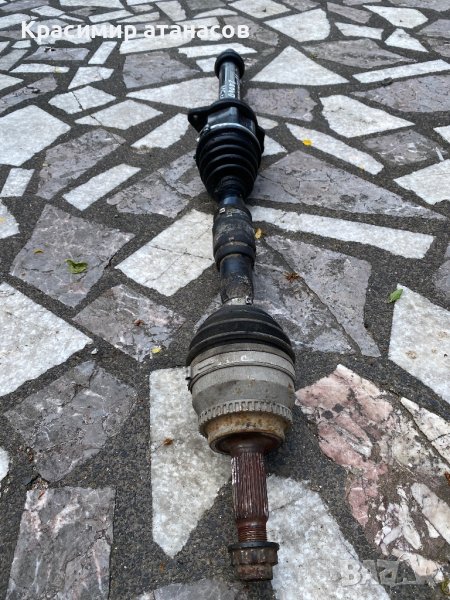 Полуоска предна Дясна за Тойота корола версо.2.0 D-4D.116кс.2004г, снимка 1