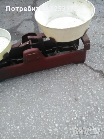 Продавам б.г. мех. кантари., снимка 1