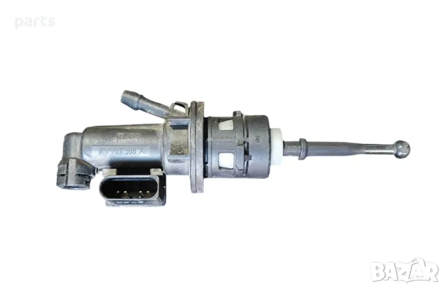 Горна Помпа Съединител Ауди A3 8L (2) - VW Голф 4
- 1K0721388AB