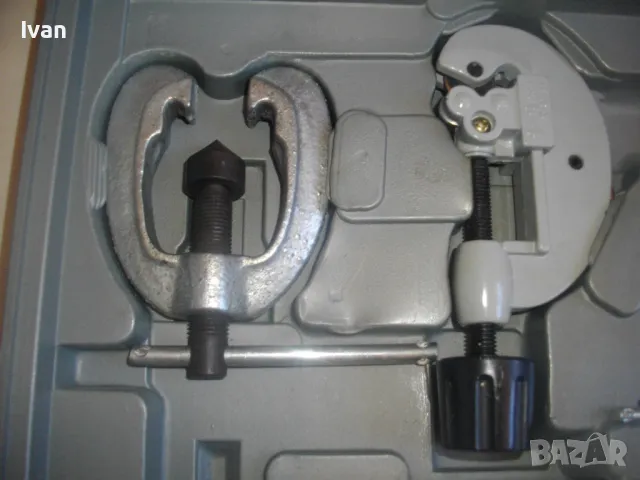 НОВ Ремонтен комплект ръчни инструменти РЕМОНТ ТРЪБНИ ИНСТАЛАЦИИ И ВОДОПРЕНОСНА МРЕЖА ВОДОПРОВОДНА, снимка 4 - Други инструменти - 47507107