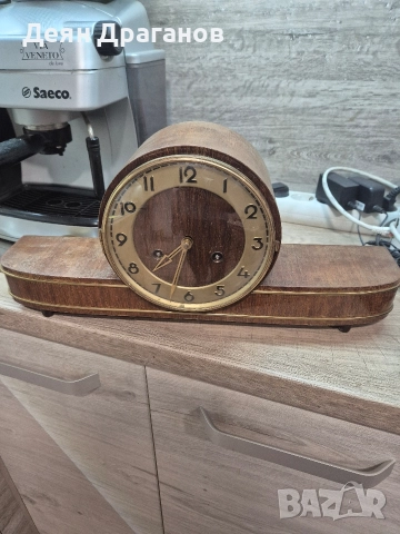 Стар немски каминен часовник