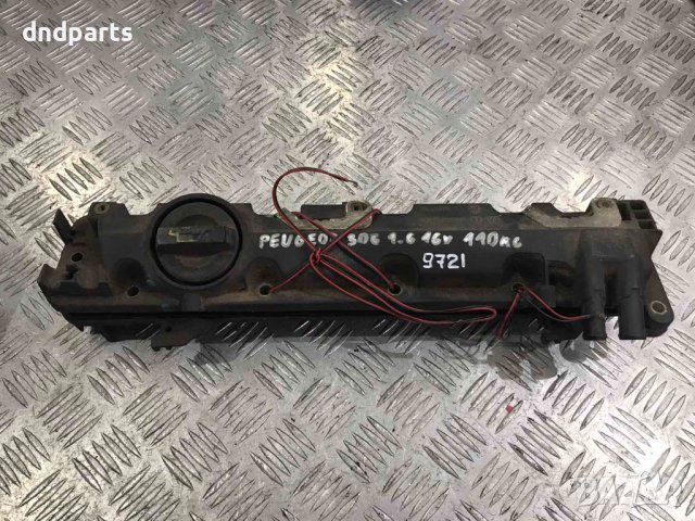 Капак клапани Peugeot 306,1.6i,16v,110кс.,1998г.