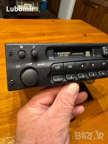 Радиокасетофон за кола, снимка 2 - Радиокасетофони, транзистори - 48347706