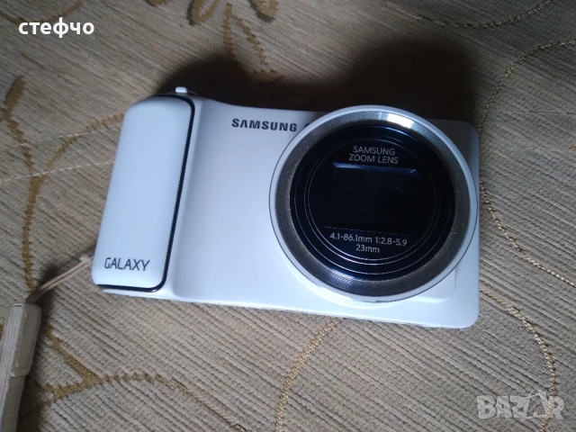 Предлагам супер готина фотокамера Samsung Galaxy EK-GC 110