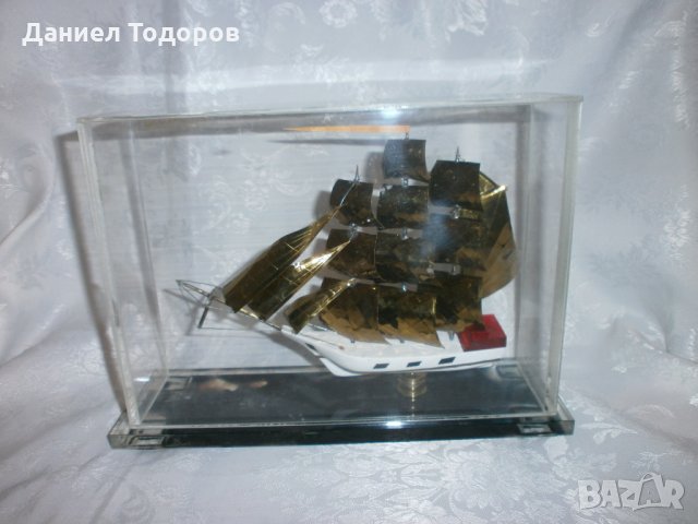 Руски Макет на Кораб в Кутия, снимка 3 - Колекции - 27729792