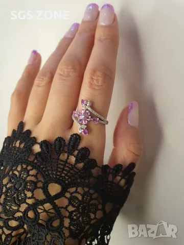 Прозрачен Розов Сапфир и Диаманти