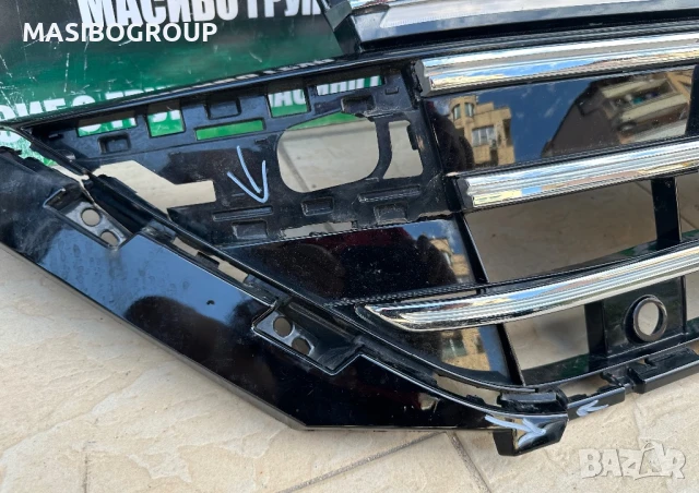  Решетка предна решетки R-Line за Фолксваген Артеон Vw Arteon фейс, снимка 2 - Части - 38007278