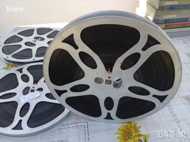 Алуминиеви ролки лента,филм 16мм /27см, снимка 8 - Плейъри, домашно кино, прожектори - 40061622