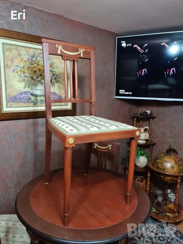 Антична Кухненска маса с 4 стола, снимка 4 - Маси - 53122203