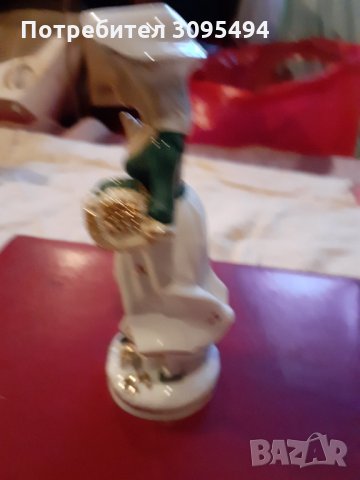 ПОРЦЕЛАНЕНА ФИГУРКА. ЮЖНА КОРЕЯ. 70те г., снимка 5 - Колекции - 33395993