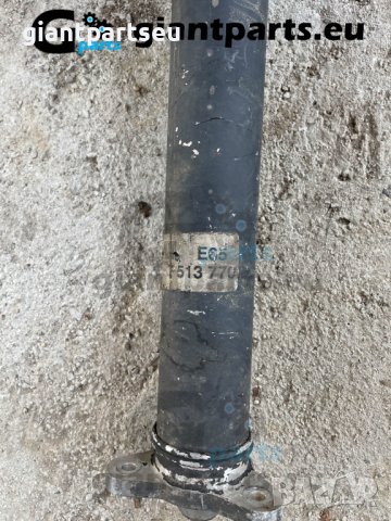 Кардан за БМВ е65 BMW e65 7513770, снимка 2 - Части - 39781829