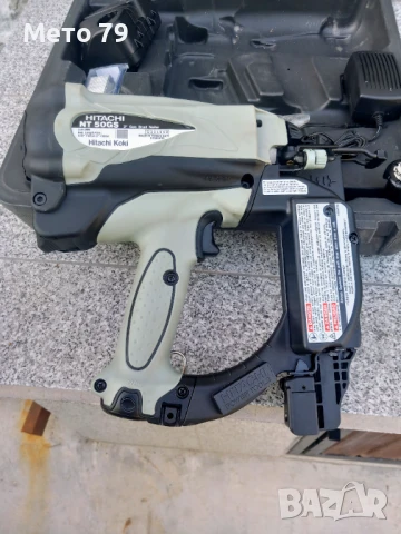HITACHI NT 50GS Акумулаторен такер , снимка 4 - Други инструменти - 50840711