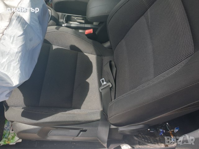 Vw golf6 1.6tdi 90ps-на части!, снимка 7 - Автомобили и джипове - 33325689