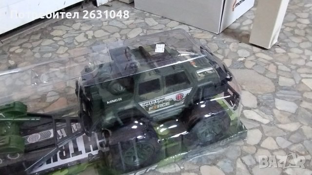 детска играчка военна кола с ремарке с танк, снимка 3 - Коли, камиони, мотори, писти - 44101816