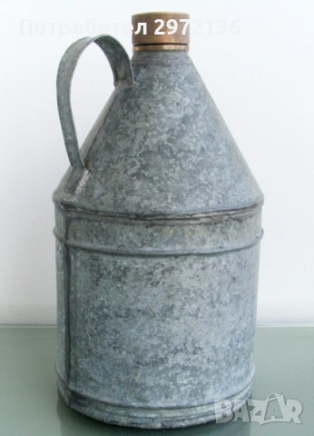 Метална туба за бензин дизел гориво 8 литра, снимка 2 - Аксесоари и консумативи - 53131913