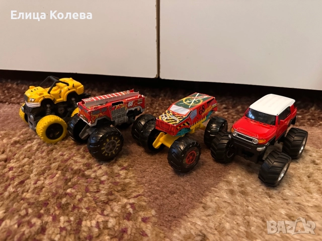 Лот детски коли, снимка 3 - Коли, камиони, мотори, писти - 52938298