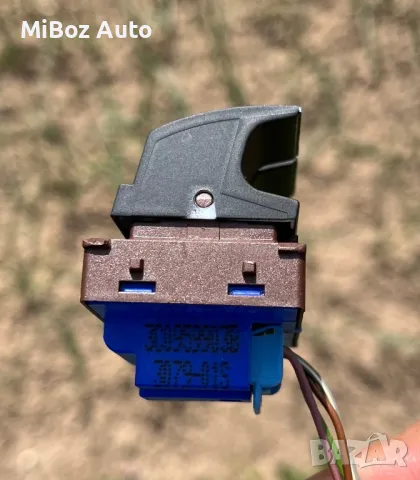 Бутон бутони отваряне багажник капачка резервоар Фолксваген Пасат VW Passat b7, снимка 3 - Части - 50142818