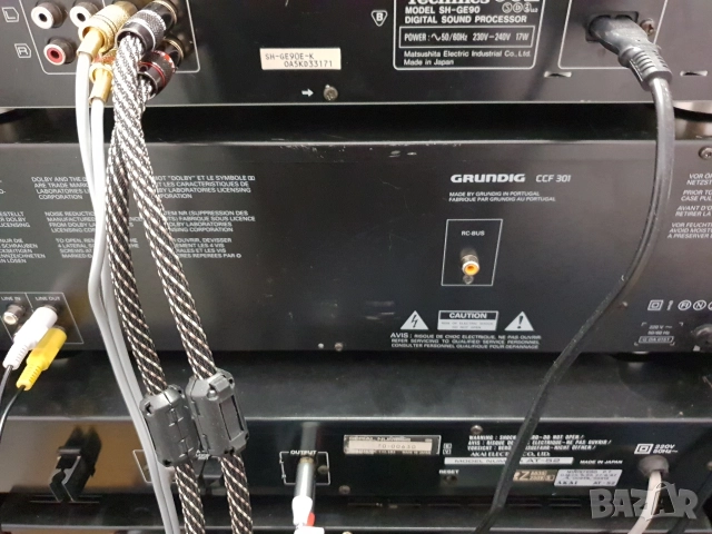 Стерео дек Grundig ccf301, снимка 7 - Декове - 52991253
