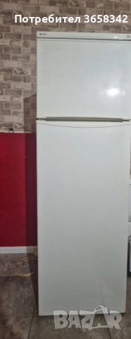 Indesit хладилник, снимка 1