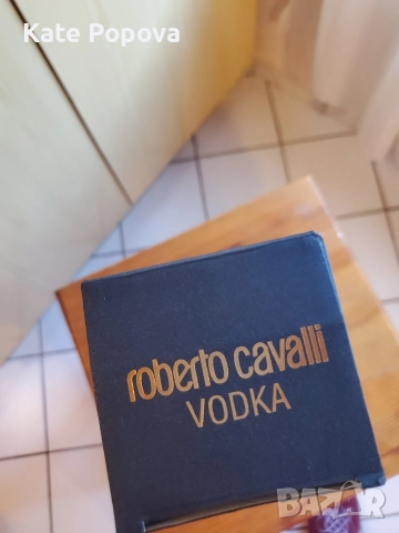 Лимитирана водка Roberto Cavalli, снимка 9 - Колекции - 52930330