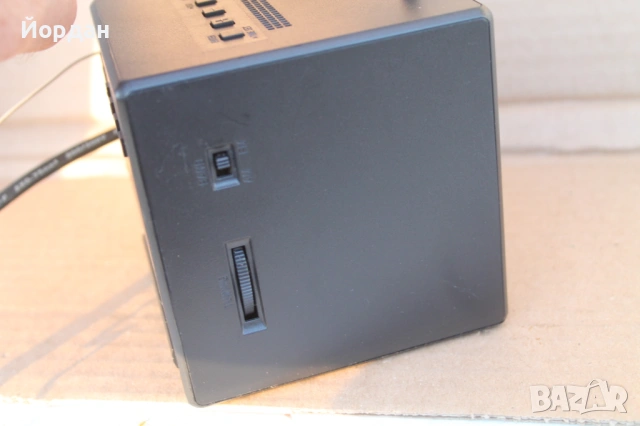 Радио аларма ''Sony-ICF CI'', снимка 7 - Радиокасетофони, транзистори - 53564836