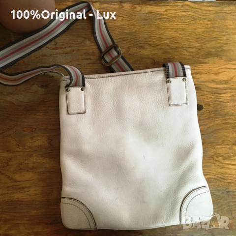 BURBERRY-Оргинал-100%.ЕСт.кожа!, снимка 7 - Чанти - 52867543