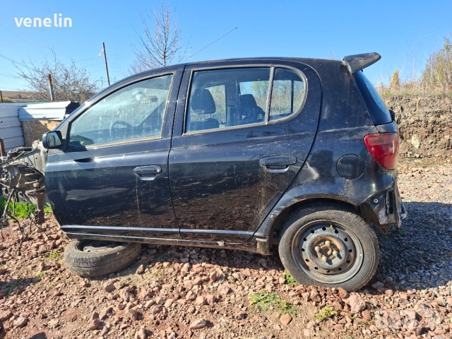Toyota Yaris 1.5vti 110к.с На Части