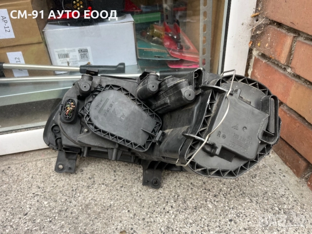 Фарове VW Туран 03-06, снимка 6 - Аксесоари и консумативи - 52884136