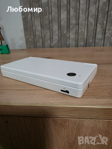 Конзола Nintendo DSi