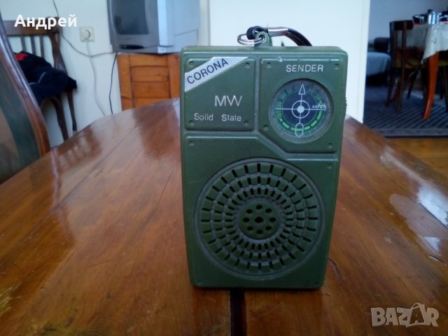 Старо радио,радиоприемник Solid State Corona