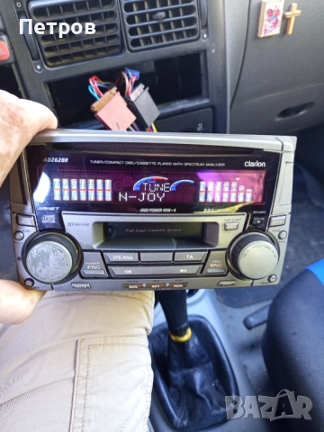 Авто СД/Касетофон"Clarion"ADZ62BR, снимка 6 - Аксесоари и консумативи - 51794265
