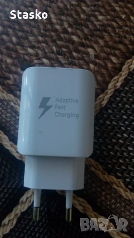 Quick charger 2.0 / Бързо зарядно 2.0, снимка 1 - Оригинални зарядни - 26291261