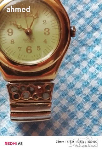 Красив дамески часовник swatch