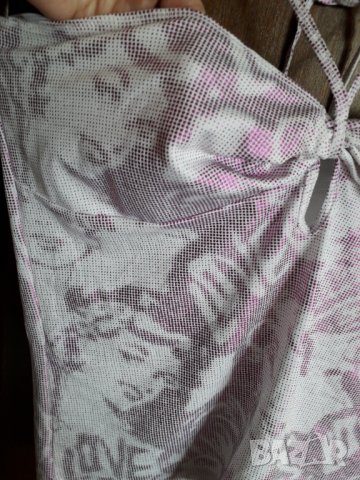 Бюстие бяло с лилаво на фигури Мерилин Монро ново, снимка 4 - Корсети, бюстиета, топове - 29020699