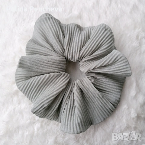 Скрънчита за коса - сатен, снимка 15 - Аксесоари за коса - 53356323