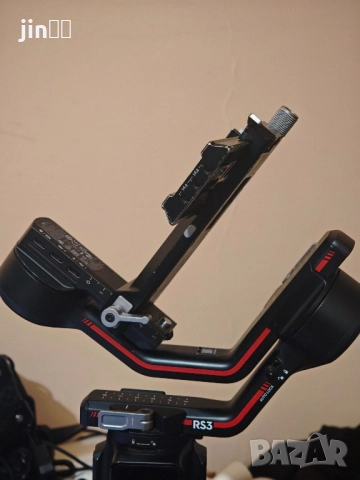 DJI RONIN RS3 спешно!, снимка 5 - Дронове и аксесоари - 52507724