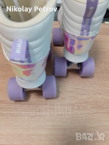 Ролкови кънки и протектори , снимка 5 - Ролери, кънки - 51391947